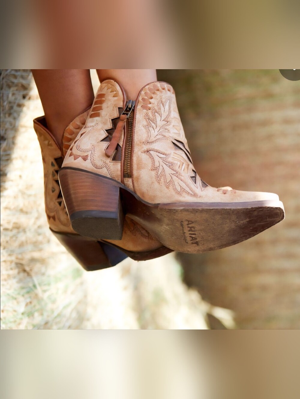 Ariat Mesa Crema Booties